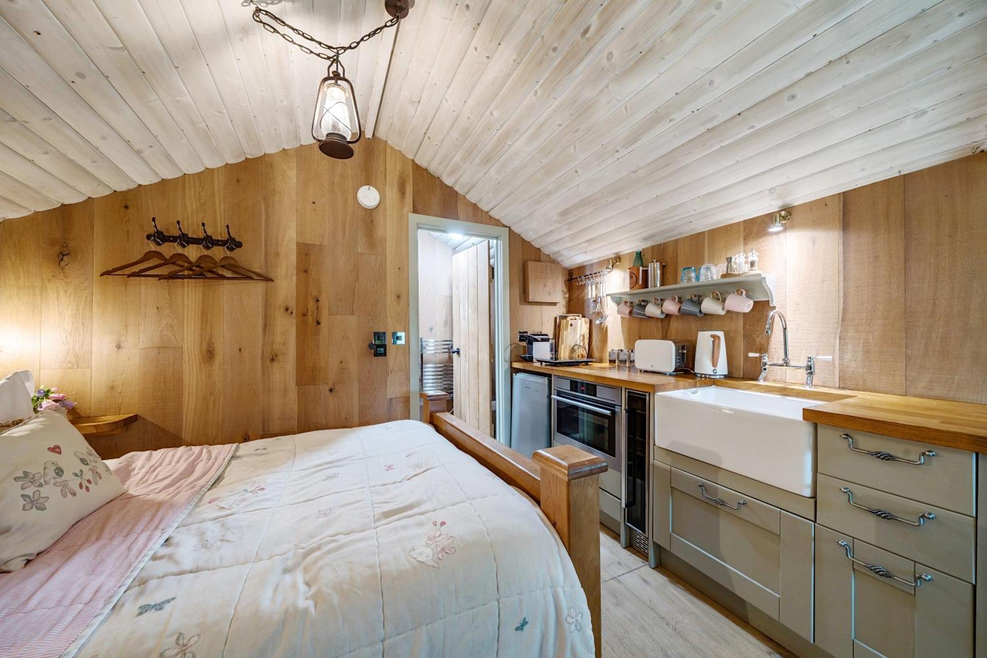 The Treehouse At Salcombe Farm Villa Eksteriør billede