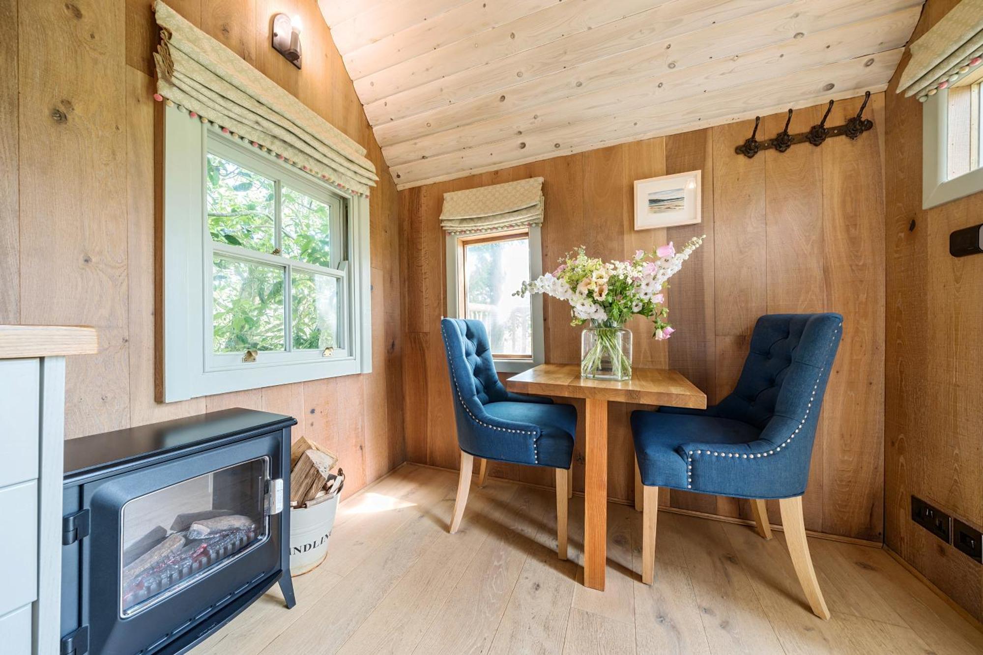 The Treehouse At Salcombe Farm Villa Eksteriør billede